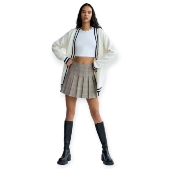 Aritzia Pleated Plaid "Olive" Mini Skirt - Picture 1 of 3